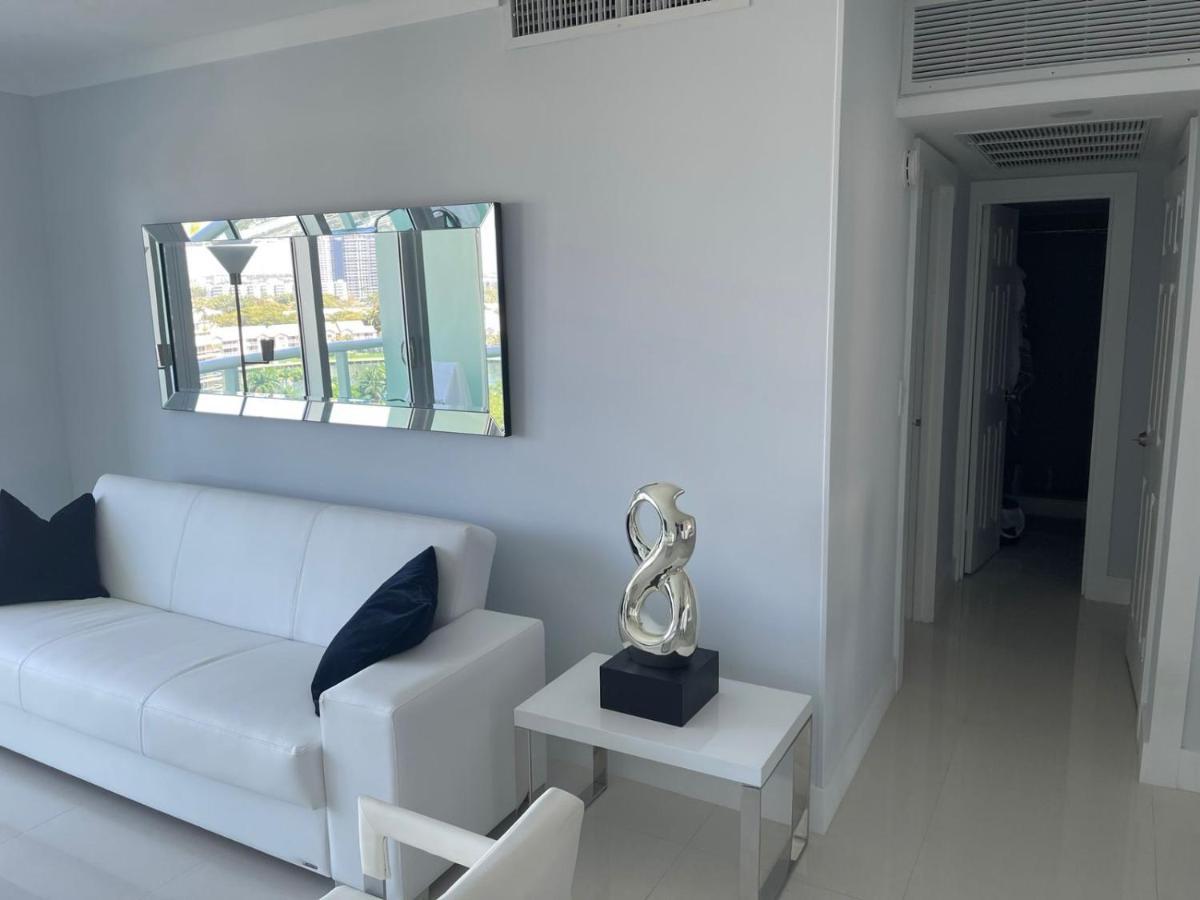 Hollywood On Beach Apartment ภายนอก รูปภาพ
