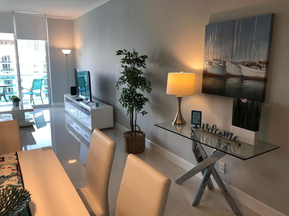Hollywood On Beach Apartment ภายนอก รูปภาพ