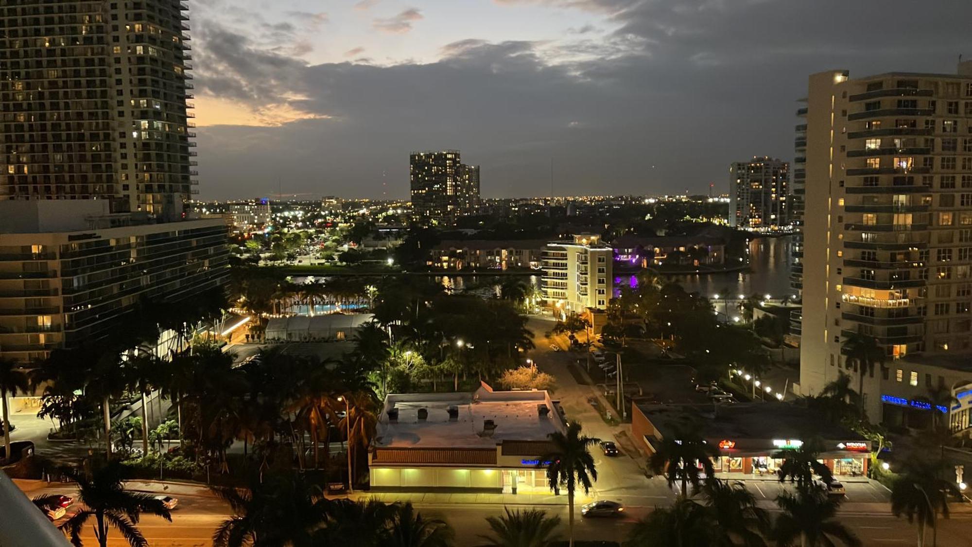 Hollywood On Beach Apartment ภายนอก รูปภาพ